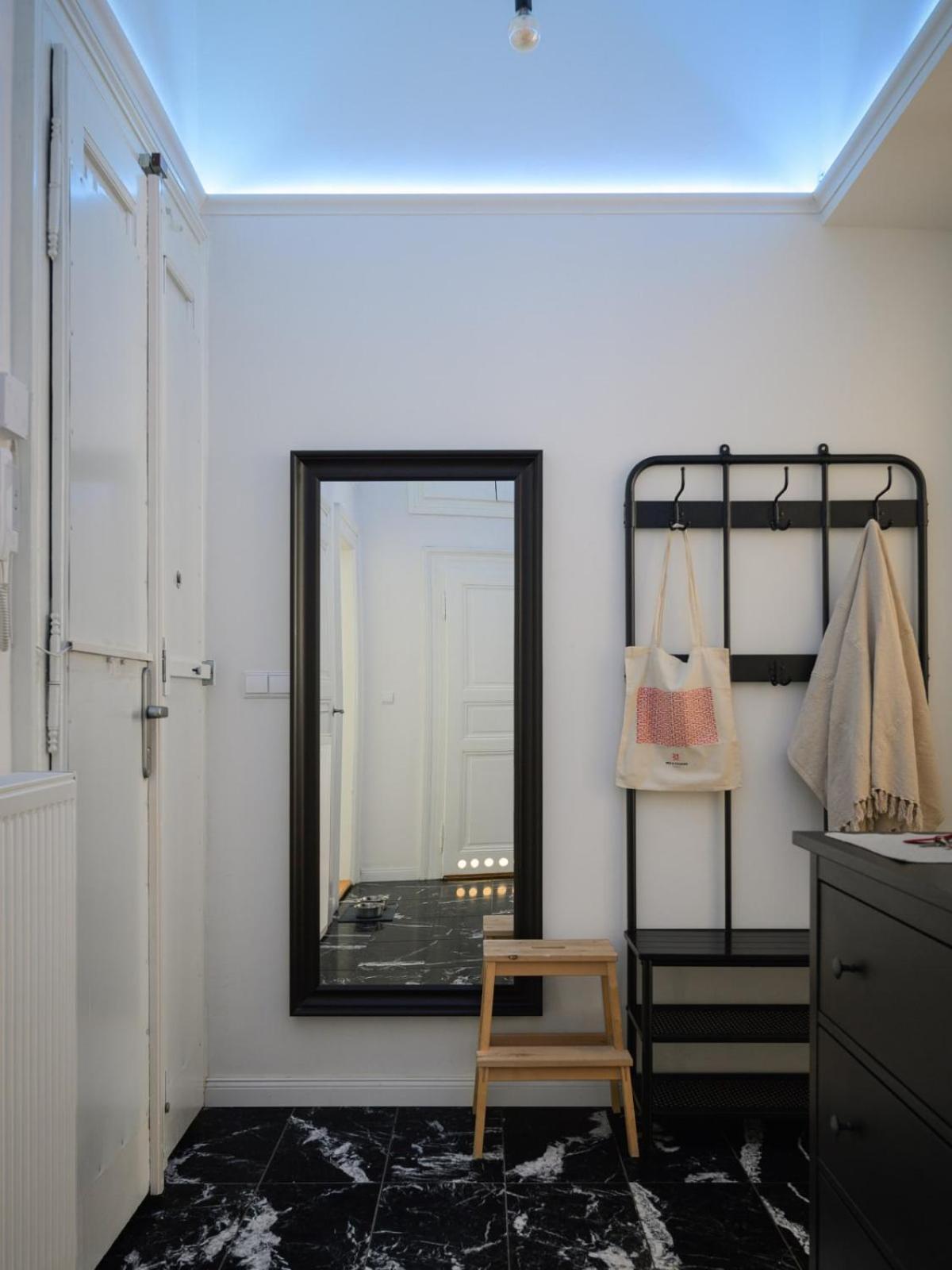 Comfortable And Cosy Apt A Few Steps From Dancing House And Naplavka Dance Prag Dış mekan fotoğraf