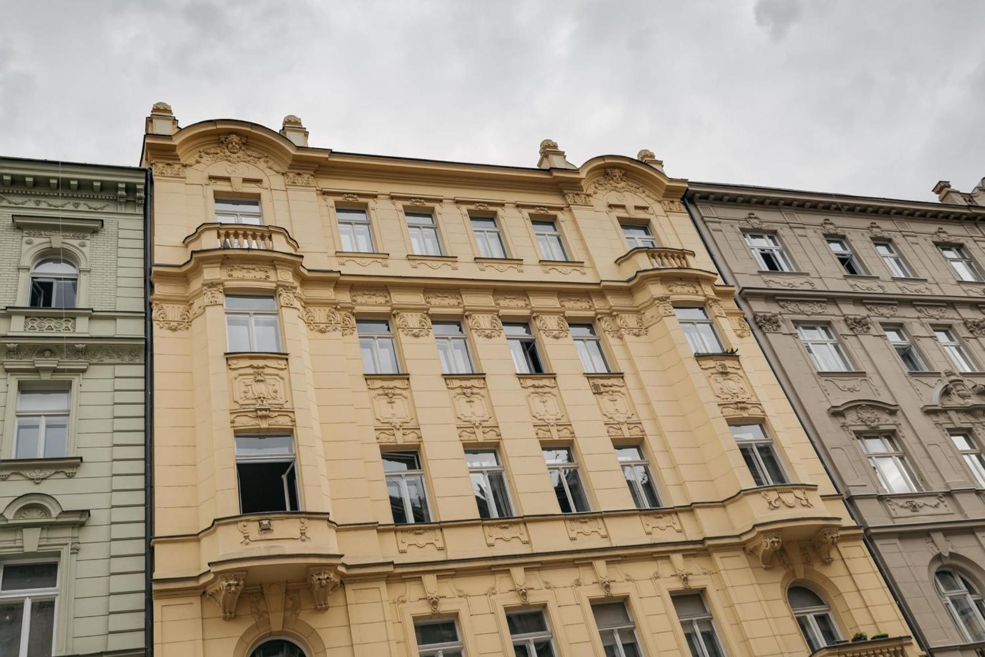 Comfortable And Cosy Apt A Few Steps From Dancing House And Naplavka Dance Prag Dış mekan fotoğraf