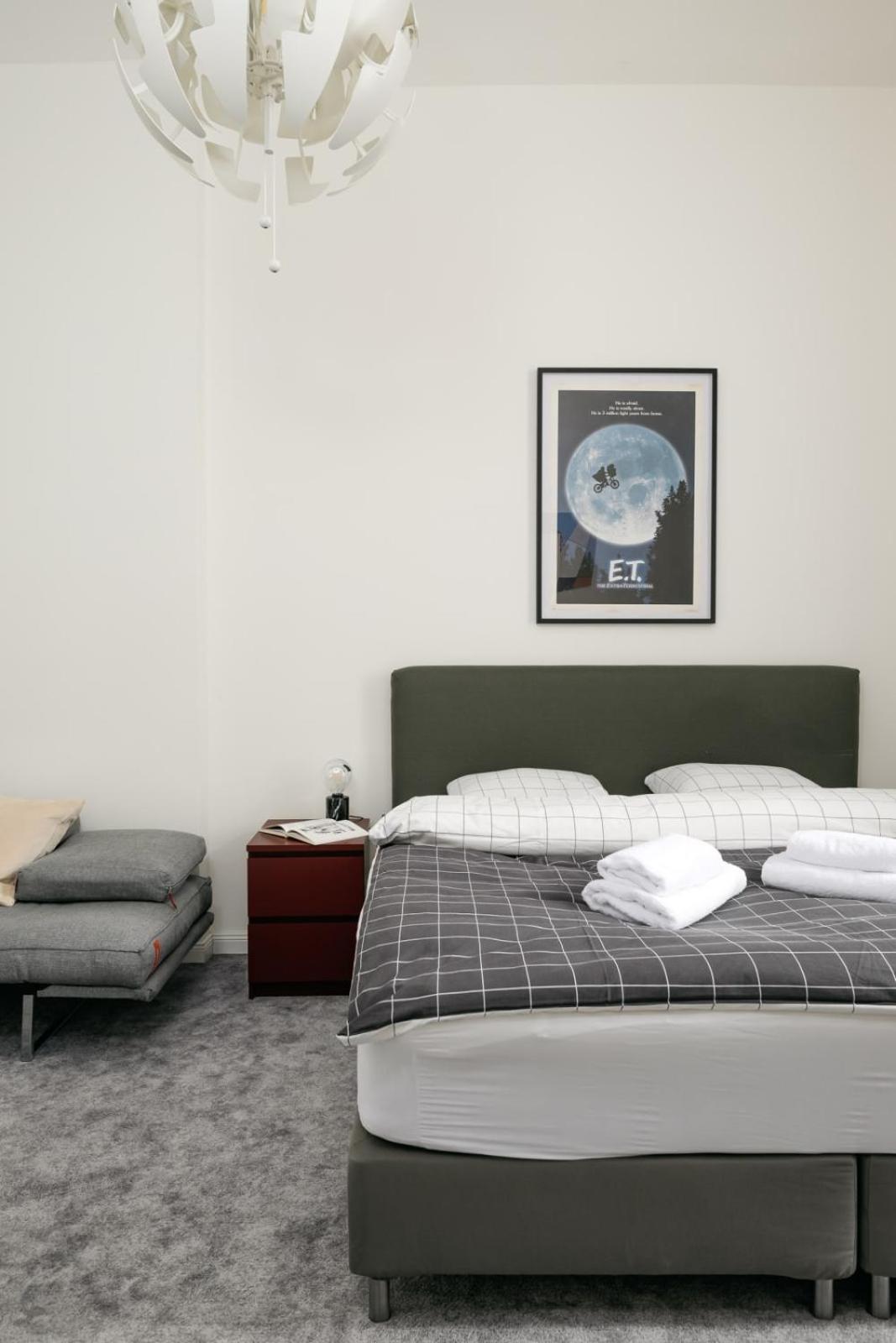 Comfortable And Cosy Apt A Few Steps From Dancing House And Naplavka Dance Prag Dış mekan fotoğraf